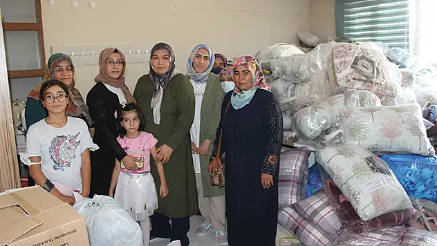 Karapınarlı kadınlardan Manavgat'a destek

