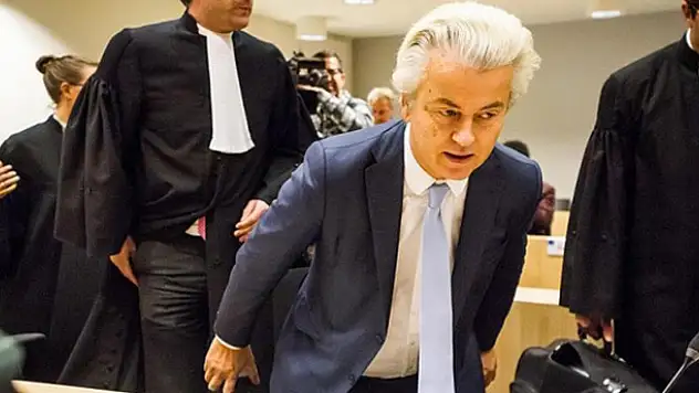 Kararları ırkçı lider Wilders belirledi
