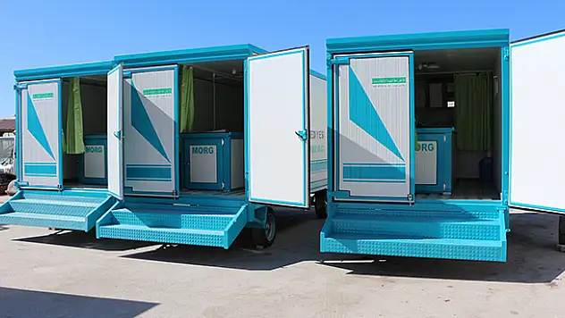 Karatay'a 3 mobil cenaze yıkama ve morg aracı