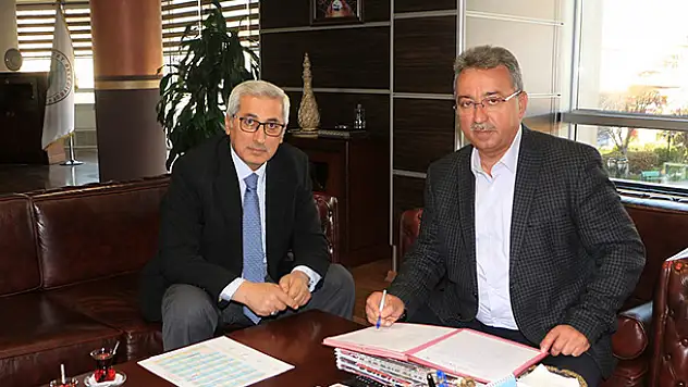 Karatay'a yeni kütüphane