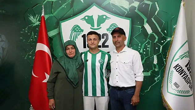 
Karatay Belediye'den 1922 Konya'ya gitti