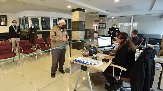 Karatay Belediyesi 2021'de gelen 51 bin 891 başvuruyu çözüme kavuşturdu