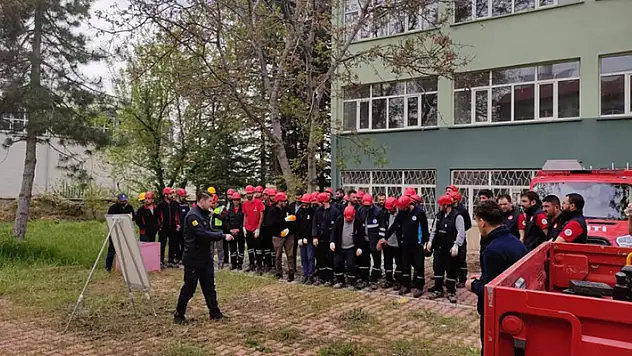 Karatay Belediyesi arama kurtarma ekibi kurdu
