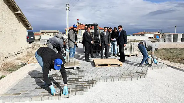 Karatay Belediyesi bu yıl 750 bin metrekare parke yol çalışması hedefliyor
