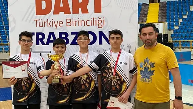 Karatay Belediyesi Dart Takımı Türkiye şampiyonu oldu