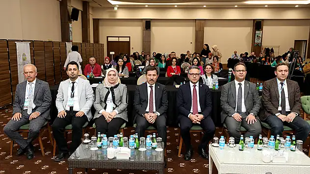 Karatay Belediyesi ev sahipliğindeki 1. Uluslararası Selçuk Sağlık Bilimleri Kongresi başladı