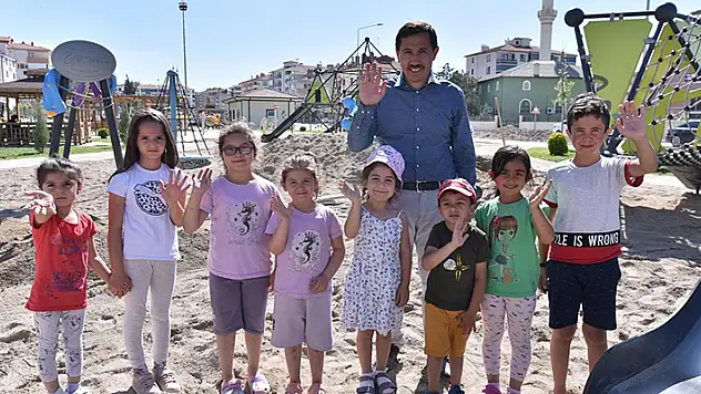 Karatay Belediyesi, ilçede 40 park yapımına daha başladı