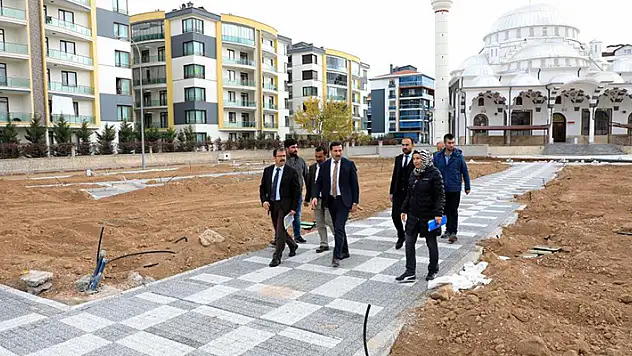 Karatay Belediyesi ilçeyi yeni park ve yeşil kuşaklarla donatıyor

