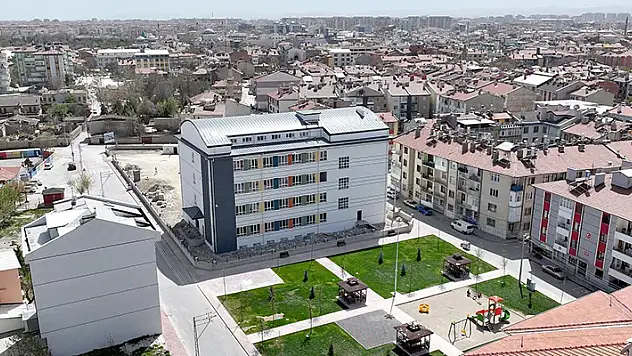 Karatay Belediyesi Osman Benliler İlkokulunun yapımı tamamlandı