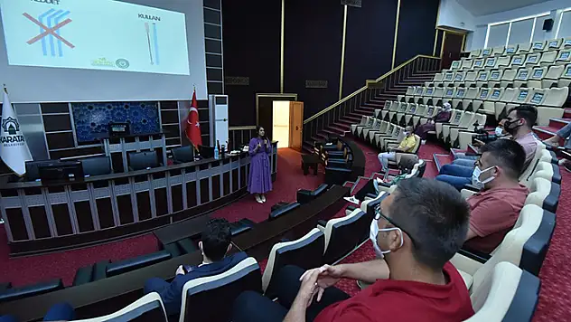 Karatay Belediyesi personeline  'Sıfır Atık' eğitimi 