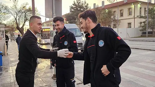 Karatay Belediyesi sabah çorbası ile gönülleri ısıtıyor