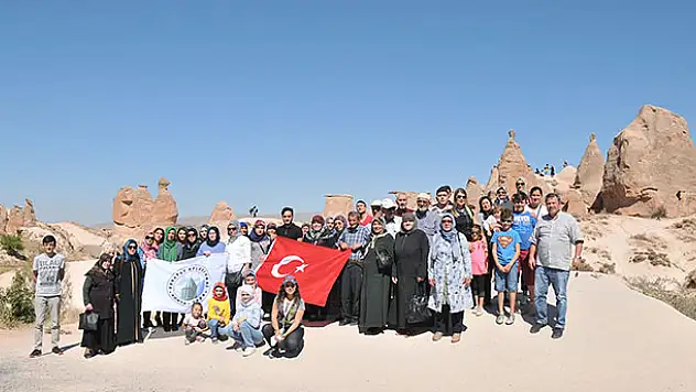 Karatay Belediyesi şehit ailelerini kapadokya'ya götürdü