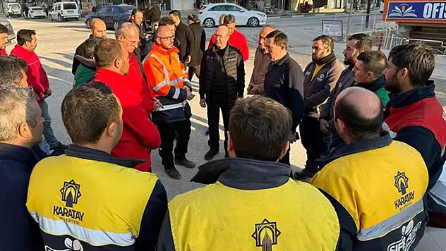Karatay Belediyesi yaraları sarmak için Hatay'da
