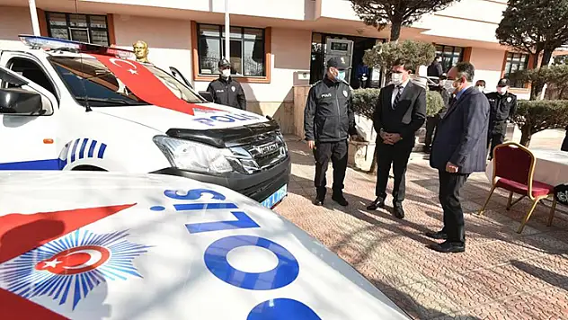 Karatay Belediyesinden emniyete araç desteği
