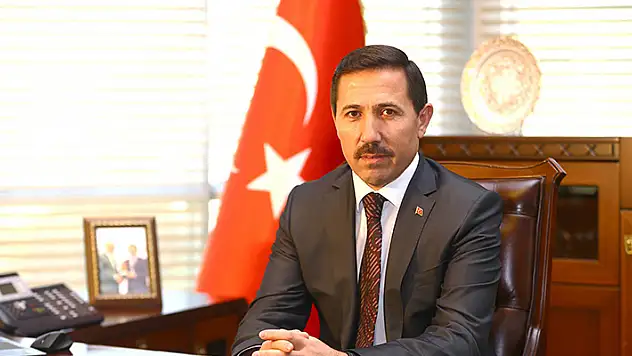 Karatay Belediyesi'nden YKS'ye gireceklere sınav başvuru ücreti desteği