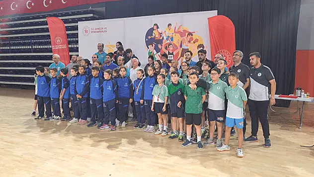 Karatay Belediyespor 'Masa'da yine zirvede