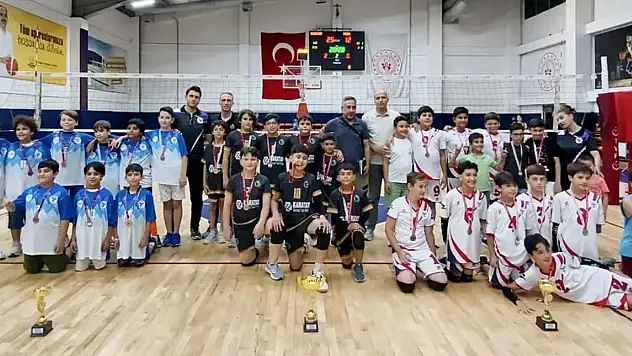Karatay Belediyespor namağlup şampiyon