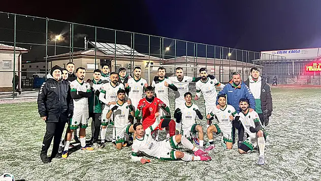 Karatay Belediyespor'dan 7 gollü açılış