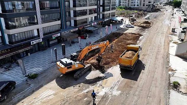 Karatay caddelerinde altyapı çalışmaları sürüyor