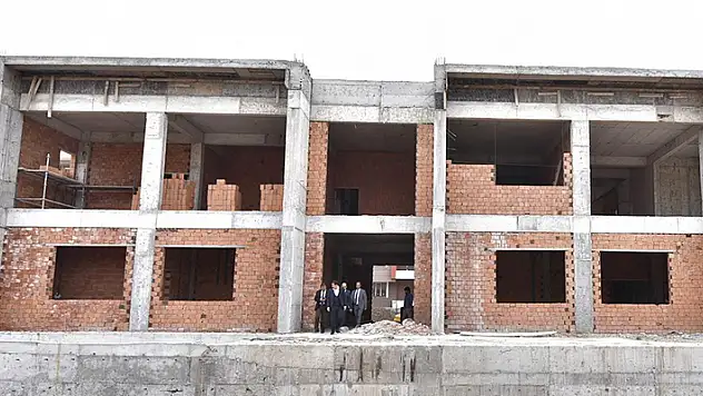 Karatay'da aşevi inşaatı devam ediyor