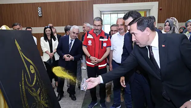 Karatay'da geleneksel ve modern sanatlar bu sergide buluştu