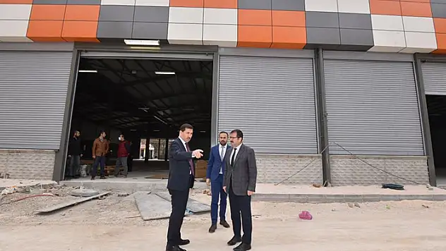 Karatay'da GES projeli kapalı pazar marketlerin yapımında sona gelindi
