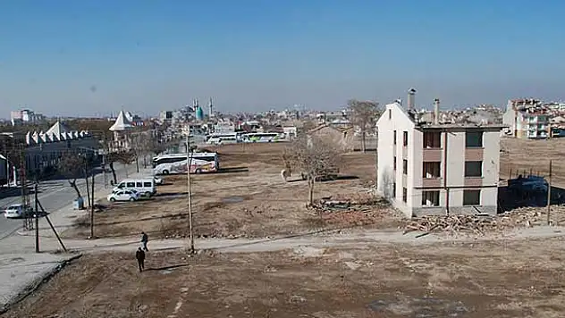 Karatay'da imar uygulamaları devam ediyor