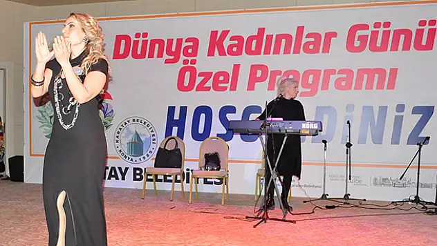Karatay'da Kadınlar Günü coskusu