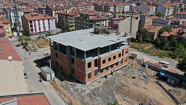 Karatay'da Nakipoğlu Sağlık Merkezi'nin inşaatı hızla ilerliyor