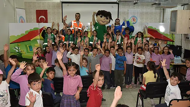 Karatay'da 'Sıfır Atık Tiyatrosu Projesi' devam ediyor