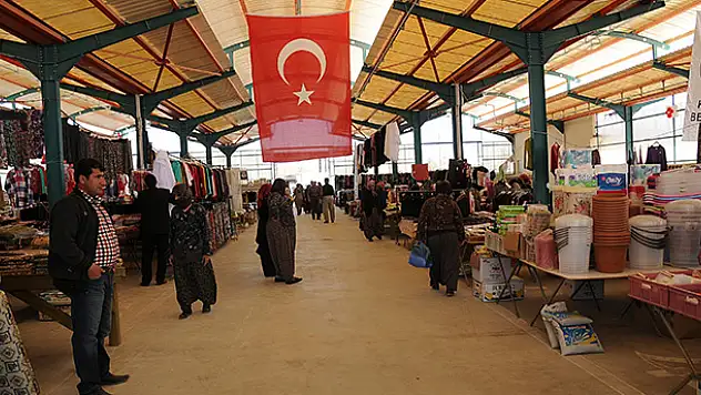 Karatay'da üç kapalı pazar hizmete girdi