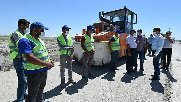 Karatay'da yol yapım ve asfaltlama çalışmaları sürüyor