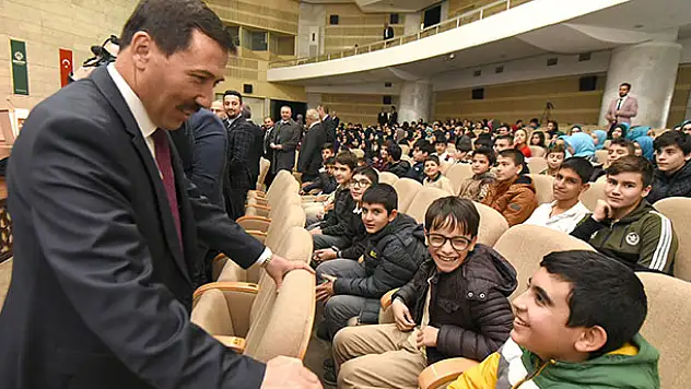 Karatay'dan 2 bin öğrenciye  LGS destek kitabı