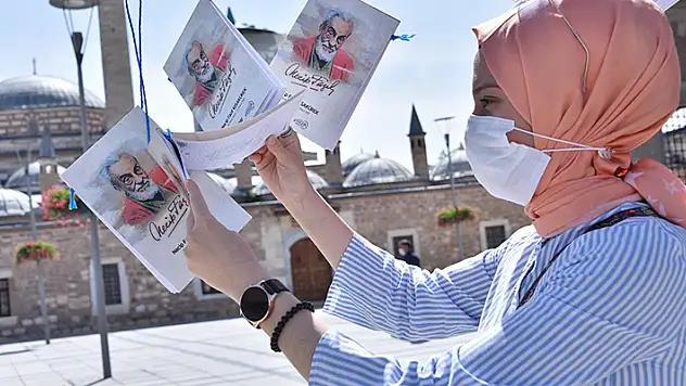Karatay Gençlik Meclisi ölüm yıl dönümünde  Necip Fazıl Kısakürek'i  andı
