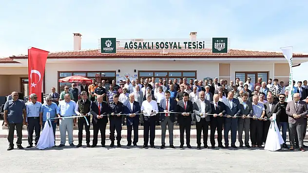 Karatay hizmette yorulmuyor! Ağsaklı Sosyal Tesisi hizmete açıldı