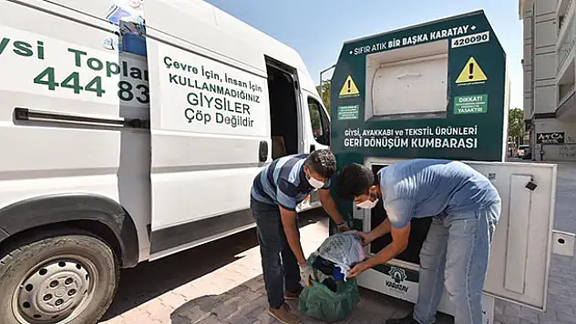 Karatay'ın 130 farklı noktasına giysi ve tekstil atık kumbarası yerleştirildi