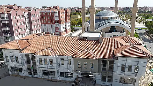 Karatay'ın 4. Hanımlar Lokali açılış için gün sayıyor