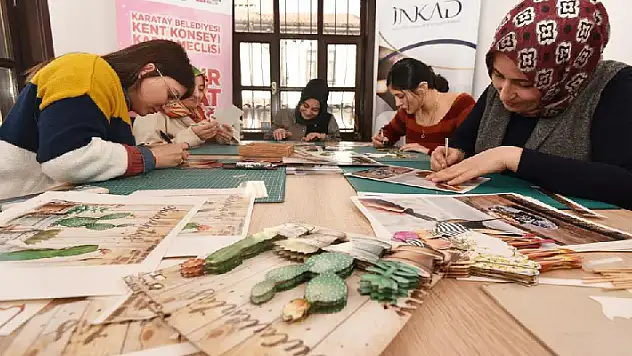 Karatay Kent Konseyi Kadın Meclisi'nden rölyef kursu
