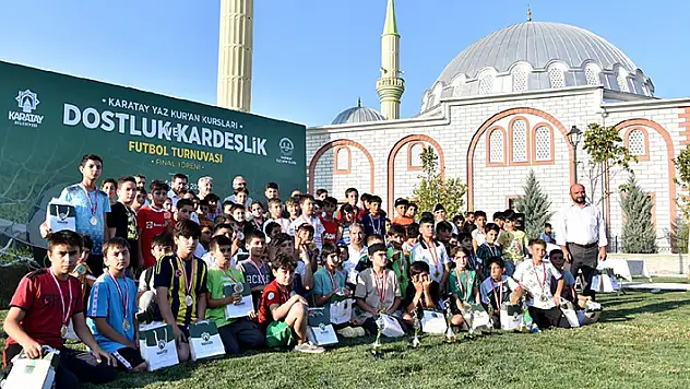 Karatay Yaz Kuran Kursları Arası Dostluk ve Kardeşlik Futbol Turnuvası sona erdi