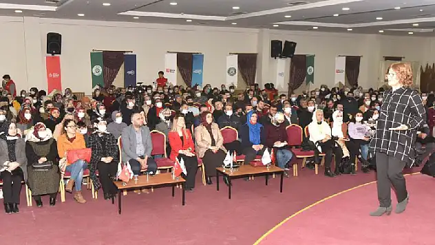 Karatay'da Aile-Eğitimci Buluşmaları sürüyor
