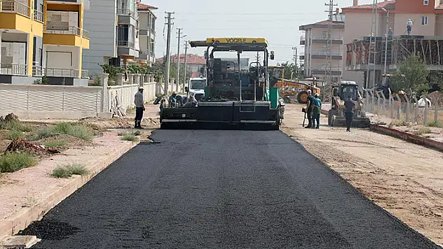 Karatay'da altyapı ve asfalt sezonu yoğun ve hareketli geçiyor
