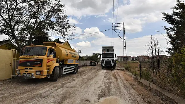 Karatay'da asfalt çalışmaları sürüyor
