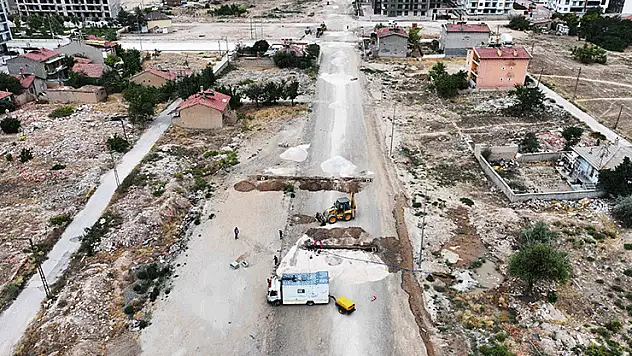 Karatay'da iki cadde birbirine bağlanıyor