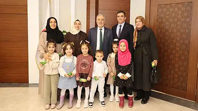 Karatay'da Kur'an kursu öğrencilerinden yetimlere anlamlı destek
