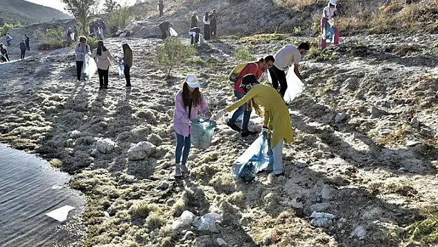 Karatay'ın sıfır atık gönüllüleri çevre için buluştu

