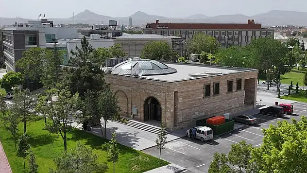 Karatay'ın yeni kütüphane modeli 'Hoş Kubbe' açılışa hazırlanıyor