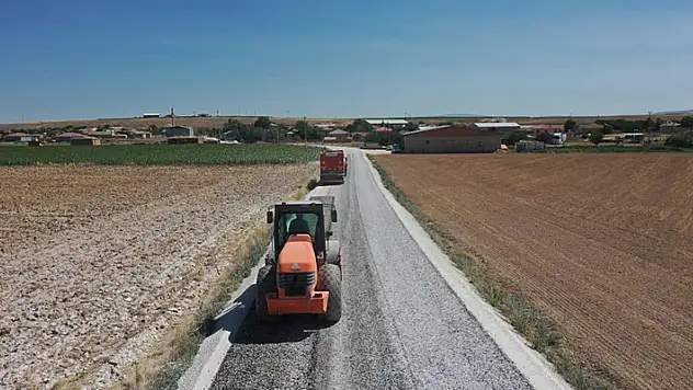 Karatay'ın yolları daha konforlu ve güvenli hale geliyor

