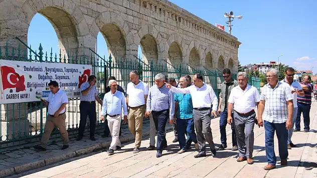 Kardeş ilçelerin belediye başkanları buluştu