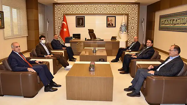 Kardeş şehir Beit Hanoun'dan Selçuklu Belediyesi'ne ziyaret
