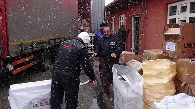 Kargo tırında kaçak sigara sevkıyatı